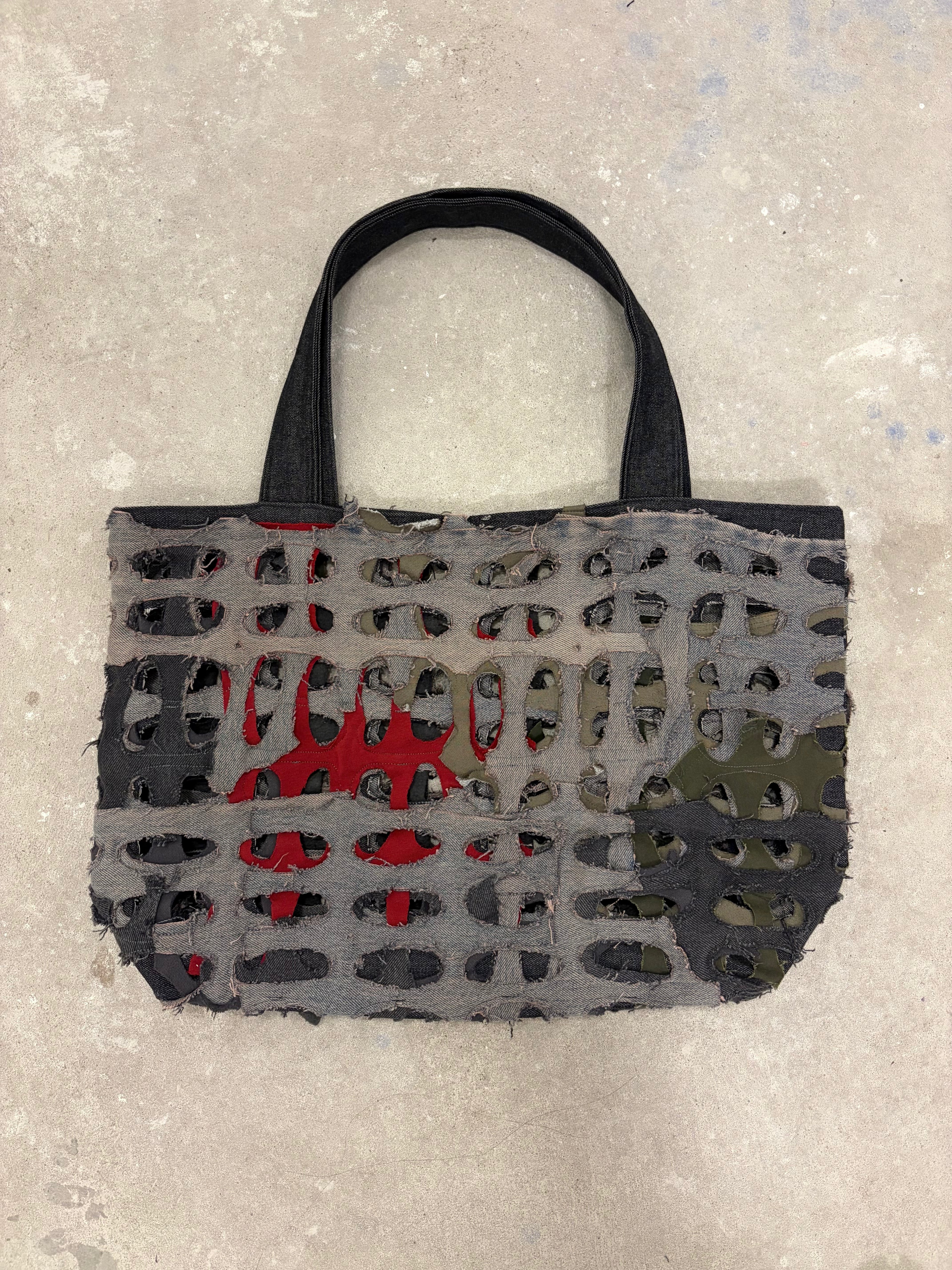 Netalo Shoulder Bag